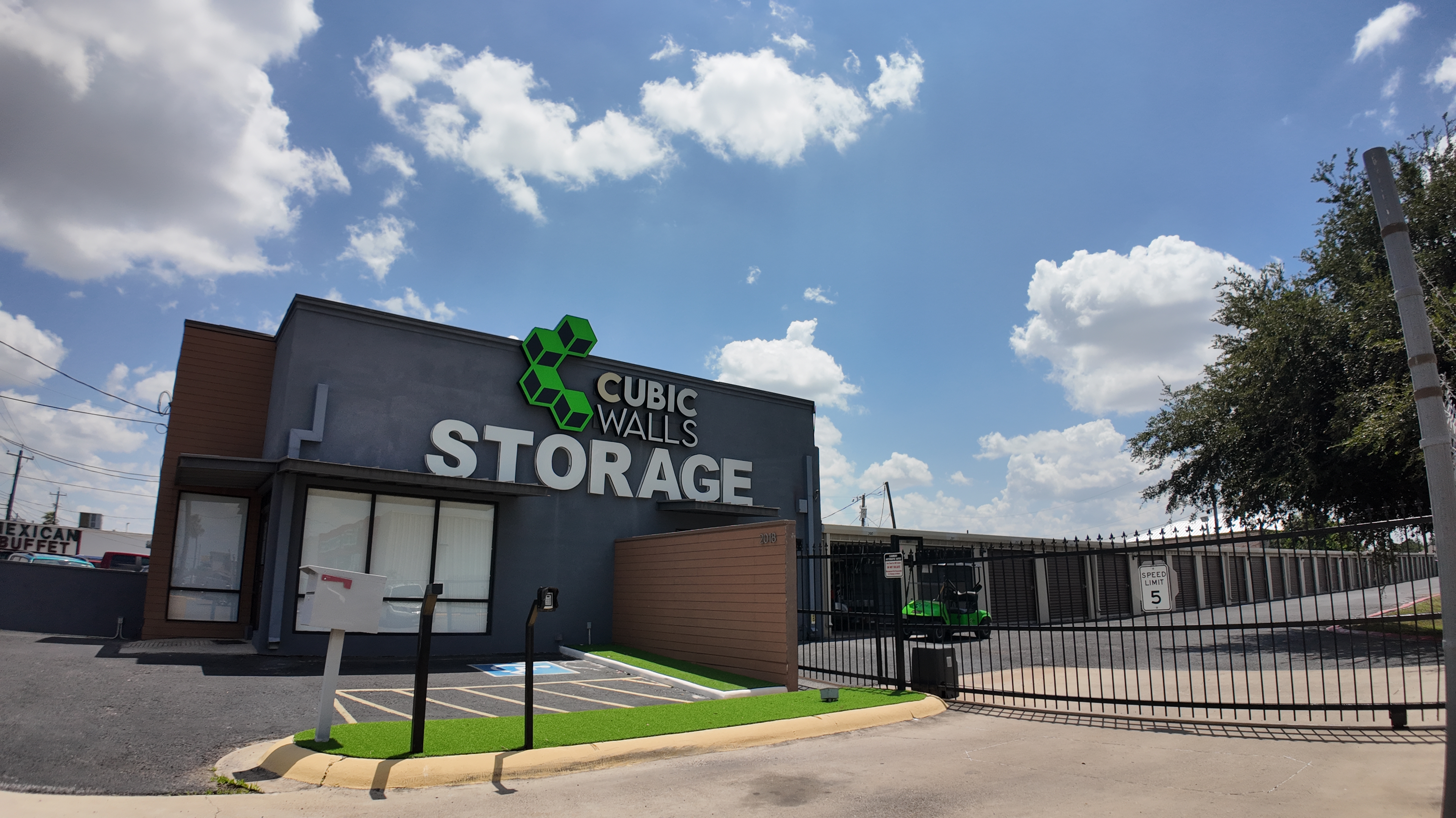 Storage units in Mission, TX. Near McAllen